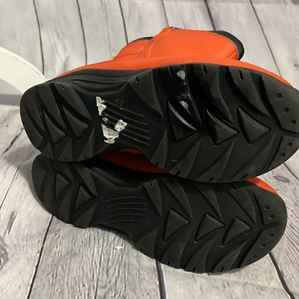 Lands End - Orange Snow Boots - Size 4